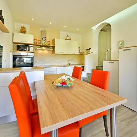 Tatil Evi Koalas Nest & By Interhome *