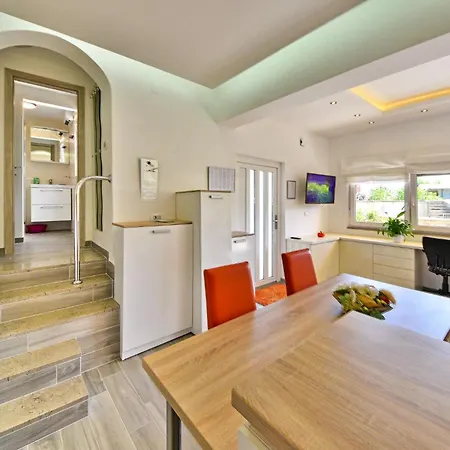Koalas Nest & By Interhome Matulji